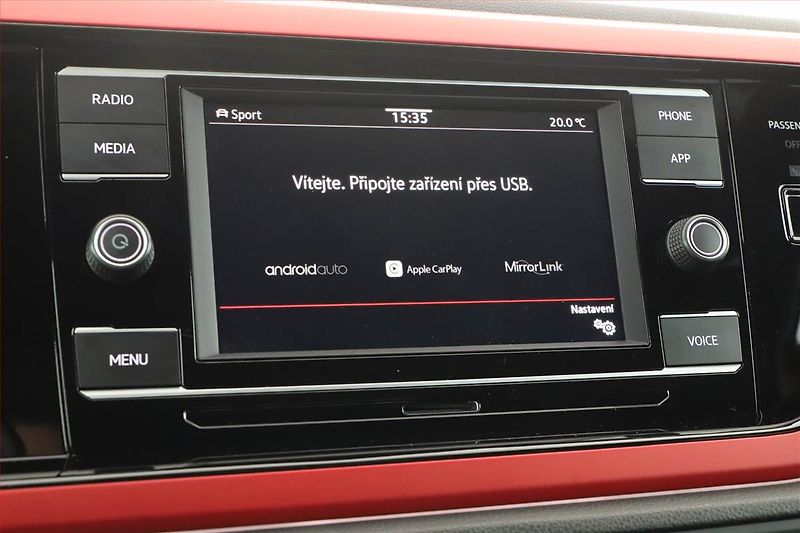 Volkswagen Polo (2020) 2.0 GTI, Automat, Tempomat - fotka 15 z 21