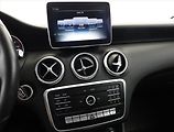 Mercedes-Benz Třídy A (2016) A 180 d, Automat, Kůže - náhled 10