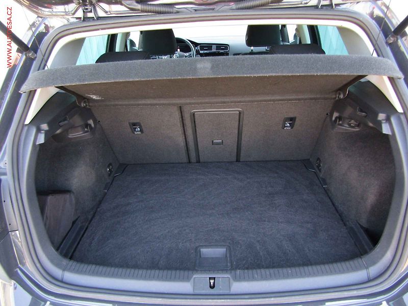 Volkswagen Golf (2017) 1.5 TSi, DSG - fotka 7 z 21