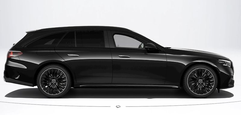 Mercedes-Benz Třídy E (2026) 220 d 4MATIC Linie AMG Night - fotka 2 z 10