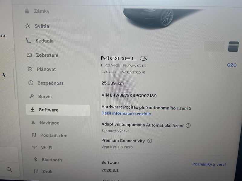 Tesla Model 3 LONG RANGE DUAL MOTOR SOH 96% - fotka 54 z 54