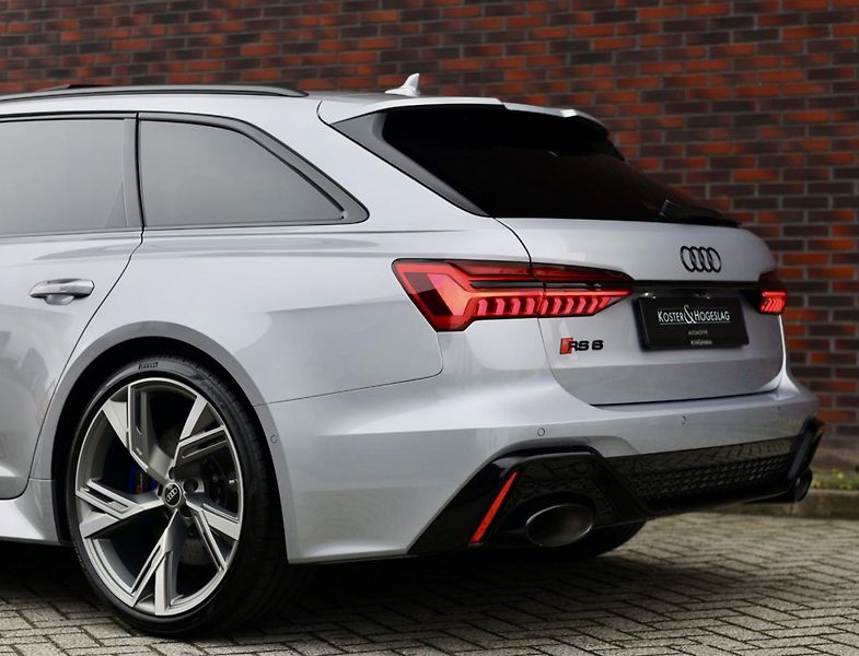 Audi RS 6 (2023) 4.0 TFSI V8 quattro Exclusive - fotka 19 z 49