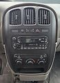 Chrysler Voyager 2.5 105kW 7 MÍST,TEMPOMAT - náhled 18