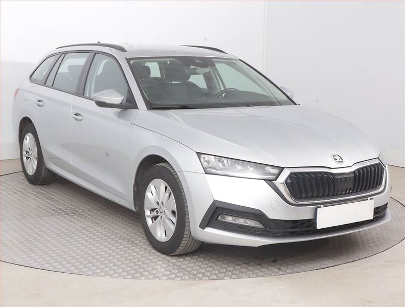 Škoda Octavia (2023) Ambition 2.0 TDI - fotografie inzerátu