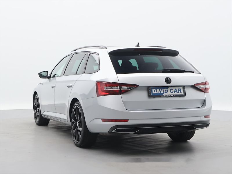 Škoda Superb 2,0 TDI 140kW DSG Sportline - fotka 5 z 28