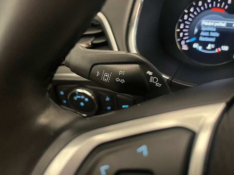 Ford S-MAX 2.5 FHEV VIGNALE REZERVACE - fotka 16 z 50