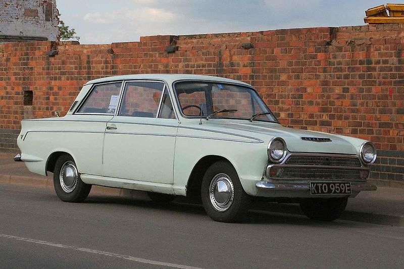 Ford Consul Cortina Mk I z roku 1963. Foto: Wikimedia Commons, Andrew Bone, CC BY 2.0