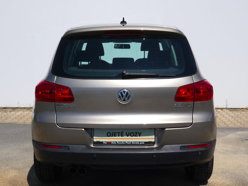 Volkswagen Tiguan (2014) 2,0 TDI BMT 103KW - fotka 11 z 29