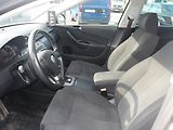 Volkswagen Passat 2,0FSi - náhled 19