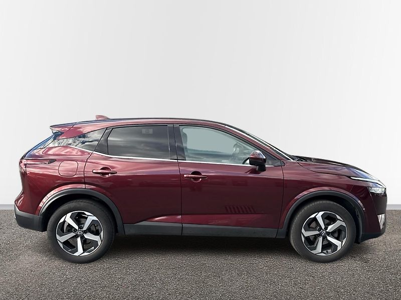 Nissan Qashqai MHEV N-Connecta - fotka 16 z 27