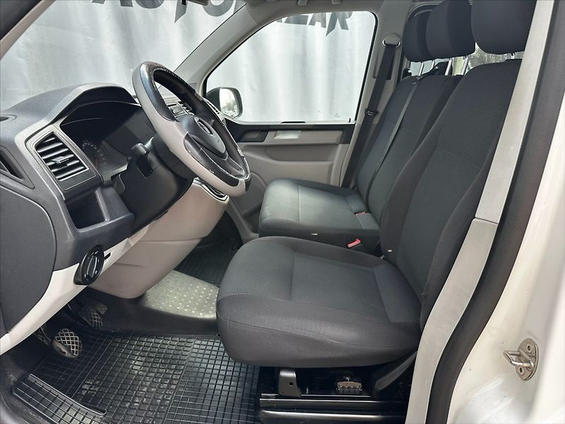 Volkswagen Transporter 2,0 TDI 75kW-LONG-9 MÍST-CZ - fotka 9 z 33
