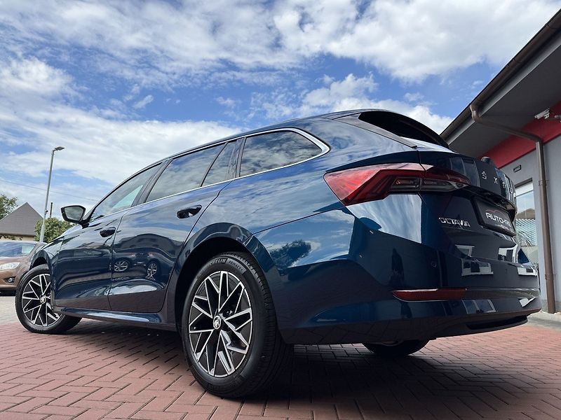 Škoda Octavia (2023) 2.0TDi DSG Ad.LED Webasto - fotka 49 z 50