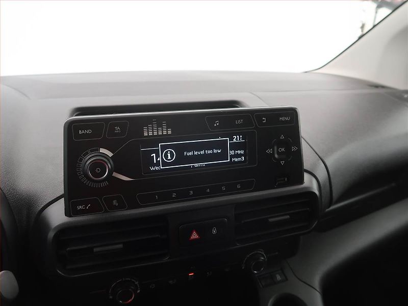 Opel Combo (2023) 1.5 CDTI, ČR, DPH - fotka 11 z 15