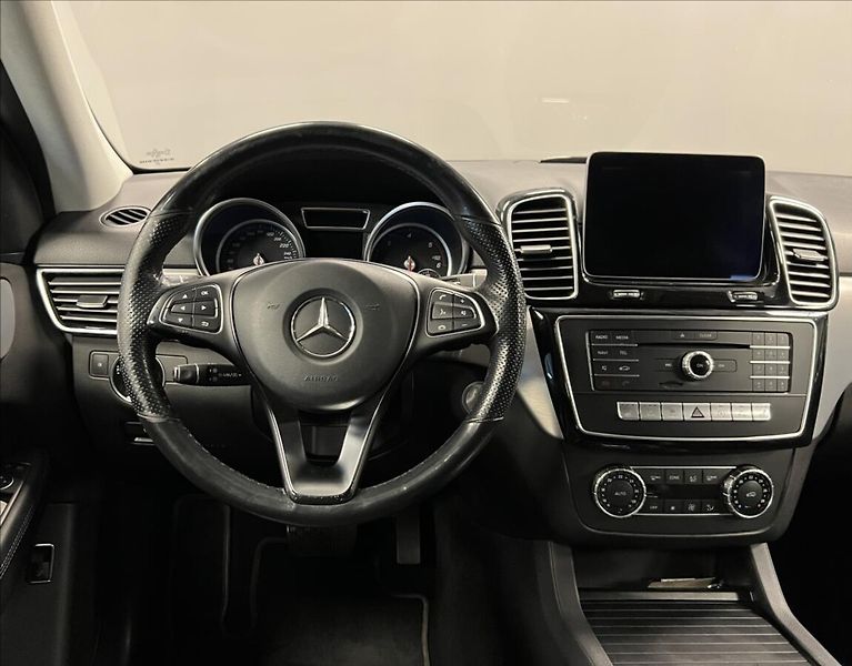Mercedes-Benz GLE 3,0 350d 4MATIC - fotka 5 z 18