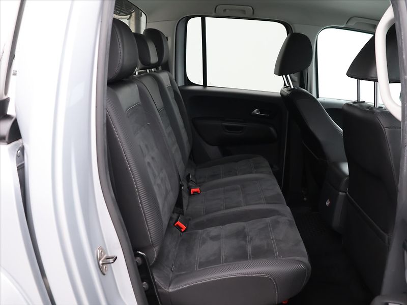 Volkswagen Amarok 3,0 TDI 4M 165kW Aventura CZ D - fotka 12 z 27