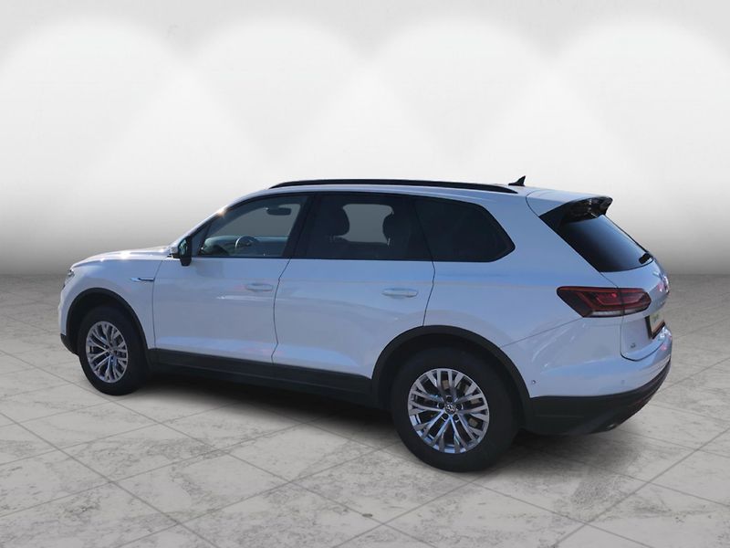 Volkswagen Touareg 3,0 TDI V6 4Motion - fotka 7 z 27