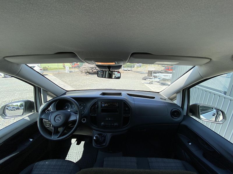 Mercedes-Benz Vito 114 CDI -6 MÍST-KLIMA-LONG-DPH - fotka 27 z 35