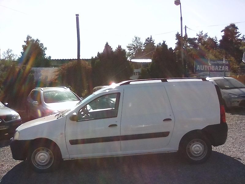 Dacia Logan (2011) Express 1.6i / 62 KW, závěs - fotka 7 z 39