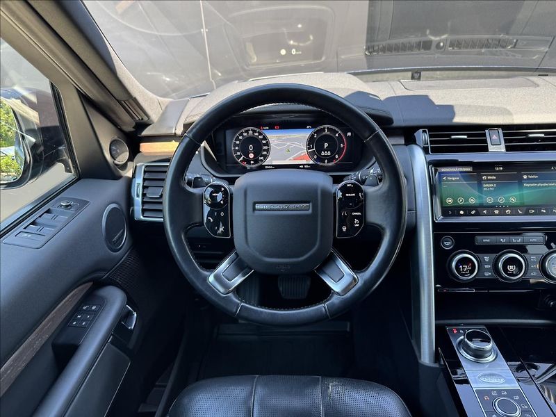 Land Rover Discovery 3,0 SDV6 HSE 4WD NOVÝ MOTOR - fotka 16 z 35