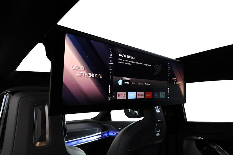 BMW i7 xDrive60 - fotka 17 z 28