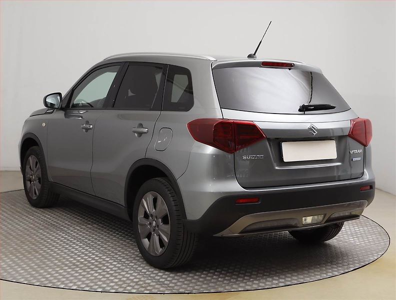 Suzuki Vitara (2021) 1.4 BoosterJet, ČR,1.maj - fotka 4 z 13