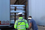 Do jihočeského měření emisí a kontrol u hotelu Sloup na silnici I/3 (bývalá E55) se zapojili policisté krajské dopravní policie, z dálničního oddělení Borek a táborští dopraváci. Vozidla se řidiči naváděli také z blízké dálnice D3.