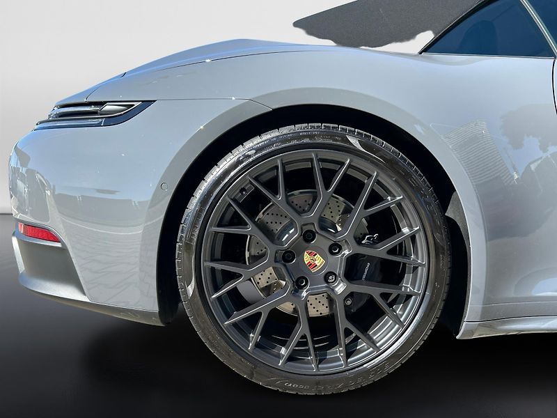 Porsche 911 911 Carrera - fotka 15 z 30