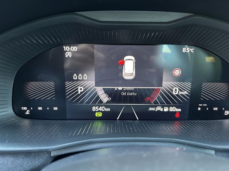 Škoda Kamiq (2024) 1.0 TSI DSG Drive - fotka 7 z 32