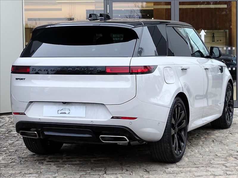Land Rover Range Rover Sport (2026) 3,0 P550e AUTOBIOGRAPHY PHEV - fotka 4 z 29