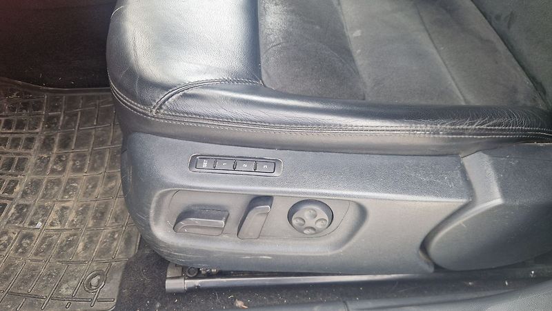 Škoda Octavia 1,8 i 16V - fotka 10 z 13