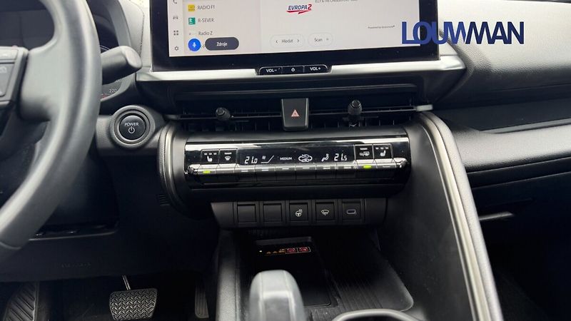 Toyota C-HR 1.8L HEV CVT  Style - fotka 10 z 26