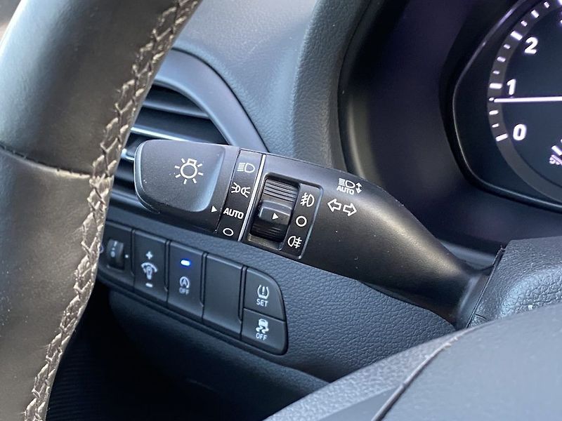 Hyundai i30 1.5TGDi, ČR-1m, Family Smart - fotka 17 z 33