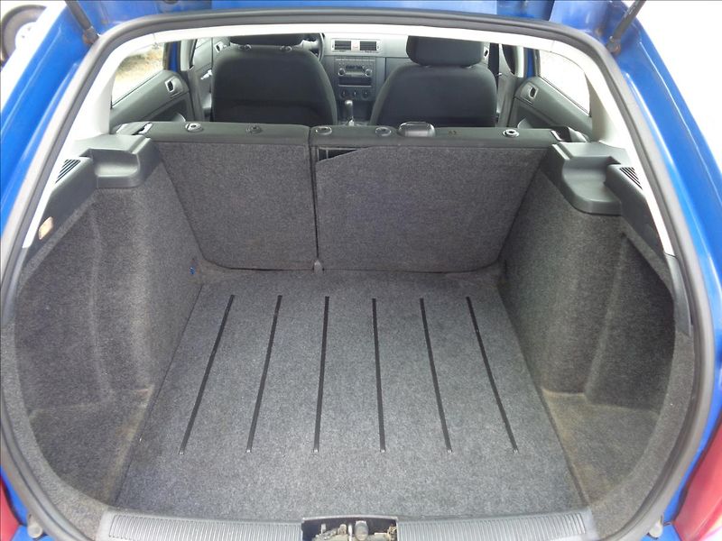 Škoda Fabia 1,4 - fotka 11 z 16