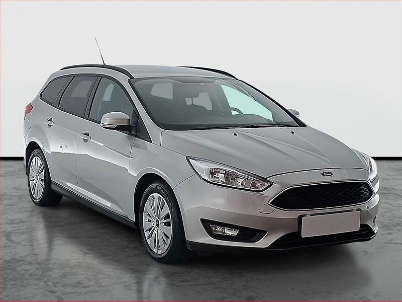 Ford Focus (2017) 1.6 i, ČR,1.maj - fotografie inzerátu