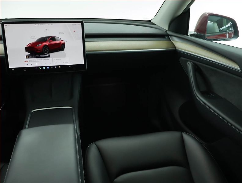 Tesla Model Y (2022) Long Range AWD 79kWh, SoH 91% - fotka 8 z 21