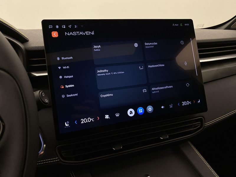 Lynk & Co 01 MORE PHEV AUT CZ 1.maj - fotka 77 z 93