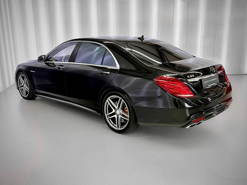 Mercedes-Benz Třídy S V8 4MATIC LONG, WEBASTO, PANOR - fotka 5 z 31