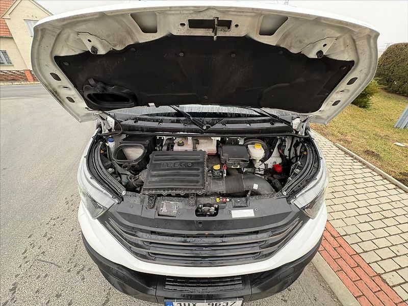 Iveco Daily 3,0 35S18HA8V 16cm3 - fotka 29 z 38