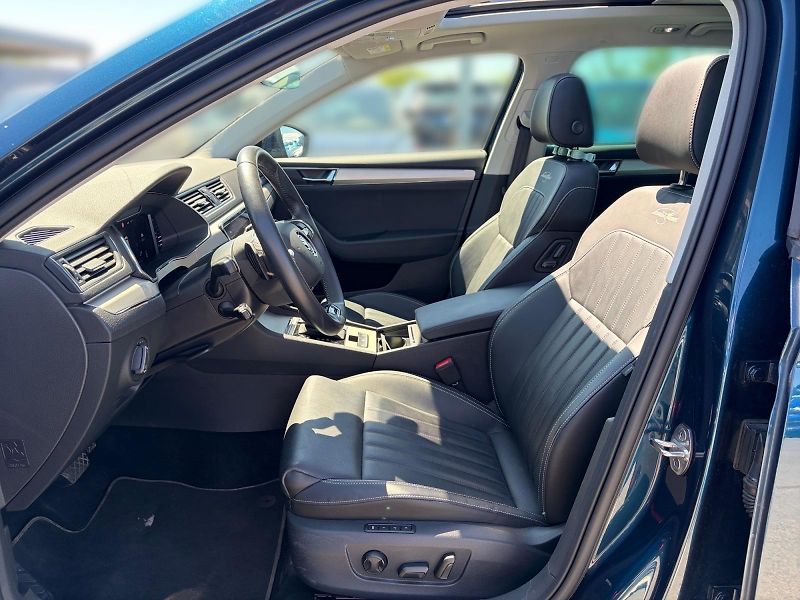 Škoda Superb (2023) L&K 2.0TSI 206kW DSG 4x4 CZ - fotka 7 z 11