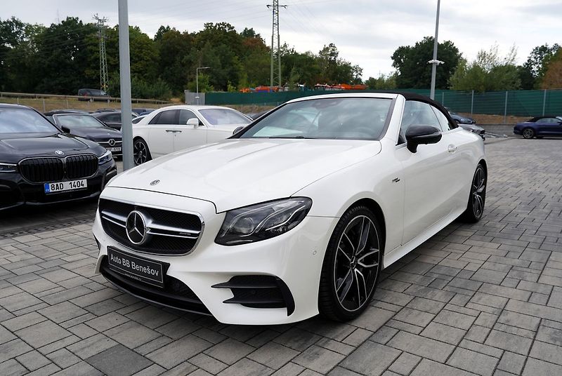 Mercedes-Benz Třídy E E 53 AMG 4Matic+/440PS - fotka 2 z 50