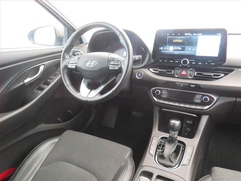 Hyundai i30 (2020) 1.5 T-GDI MHEV, Automat - fotka 7 z 18