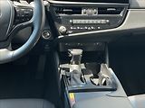 Lexus ES 300h 2,5 Business Edition - náhled 11