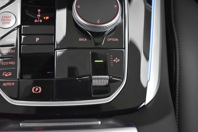 BMW X5 30d xD ///M*ZÁRUKA 9/27*7míst* - fotka 29 z 74