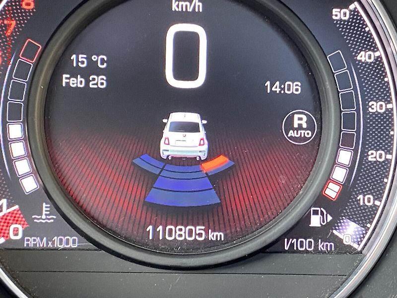 Abarth 595 (2017) 1.4T, AT, bixen, panor - fotka 19 z 21