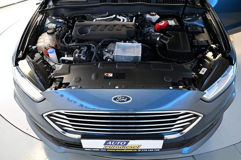 Ford Mondeo (2022) 2.0 LED SONY ACC TITANIUM Masá - fotka 31 z 34