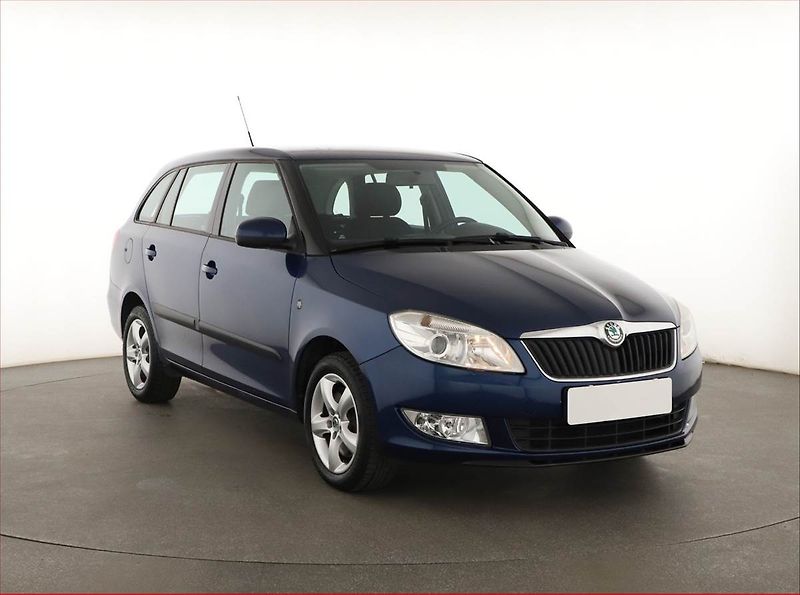 Škoda Fabia (2011) 1.2 TSI, jezdí výborně - fotografie inzerátu
