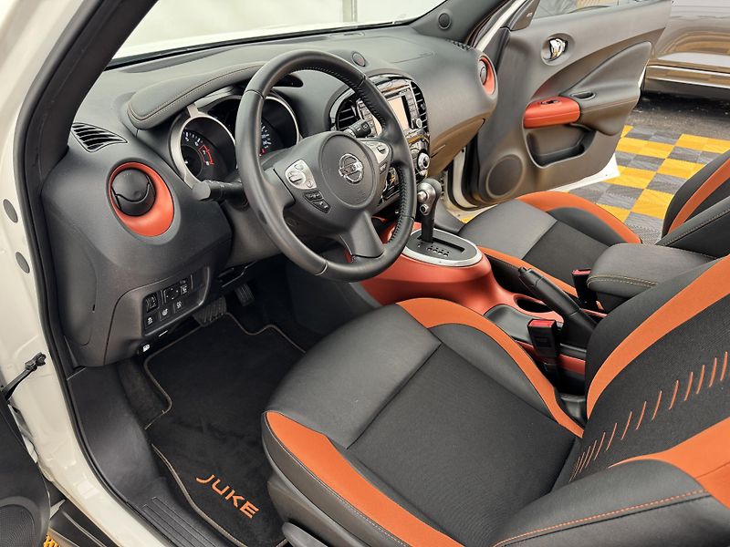 Nissan Juke 1.6i*83kw*AUT*CZ*1-MAJ*DPH* - fotka 8 z 32