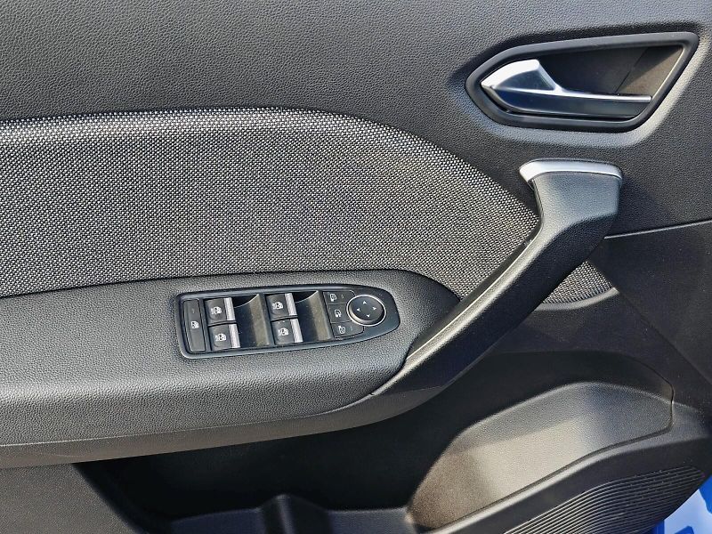 Renault Symbioz (2025) Techno 140 Mild Hybrid - fotka 20 z 22