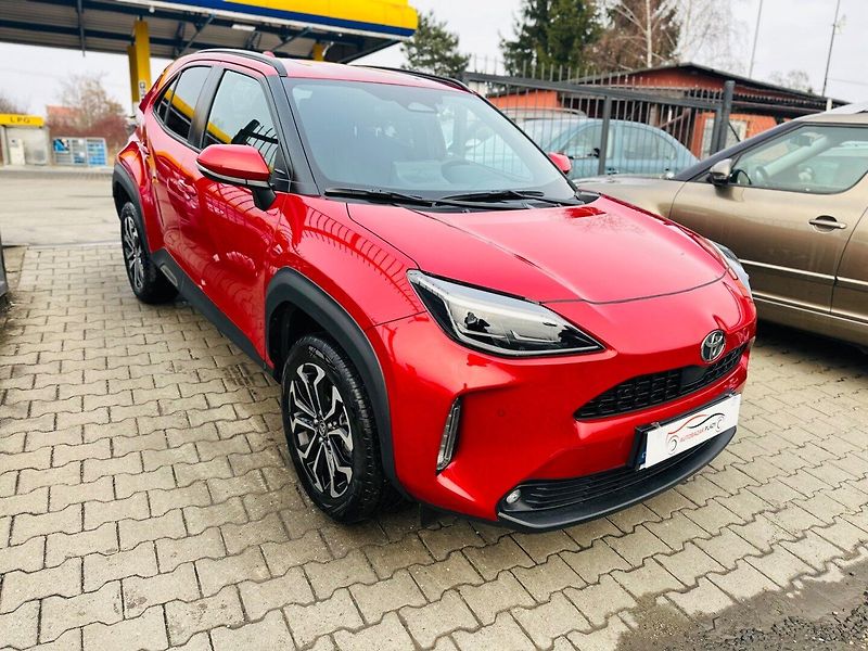 Toyota Yaris Cross (2024) 1.5 HEV e-CVT 4x4 Comfort - fotka 1 z 18