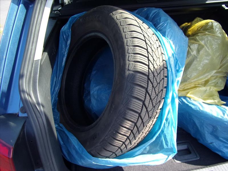 Volkswagen Golf 1,2 TSI  Variant  81kW ČR - fotka 15 z 26